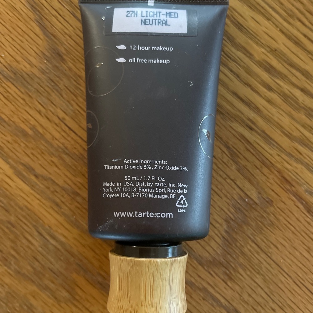 Tarte Amazonian Clay Full Coverage Foundation 27N Light-Medium Neutral